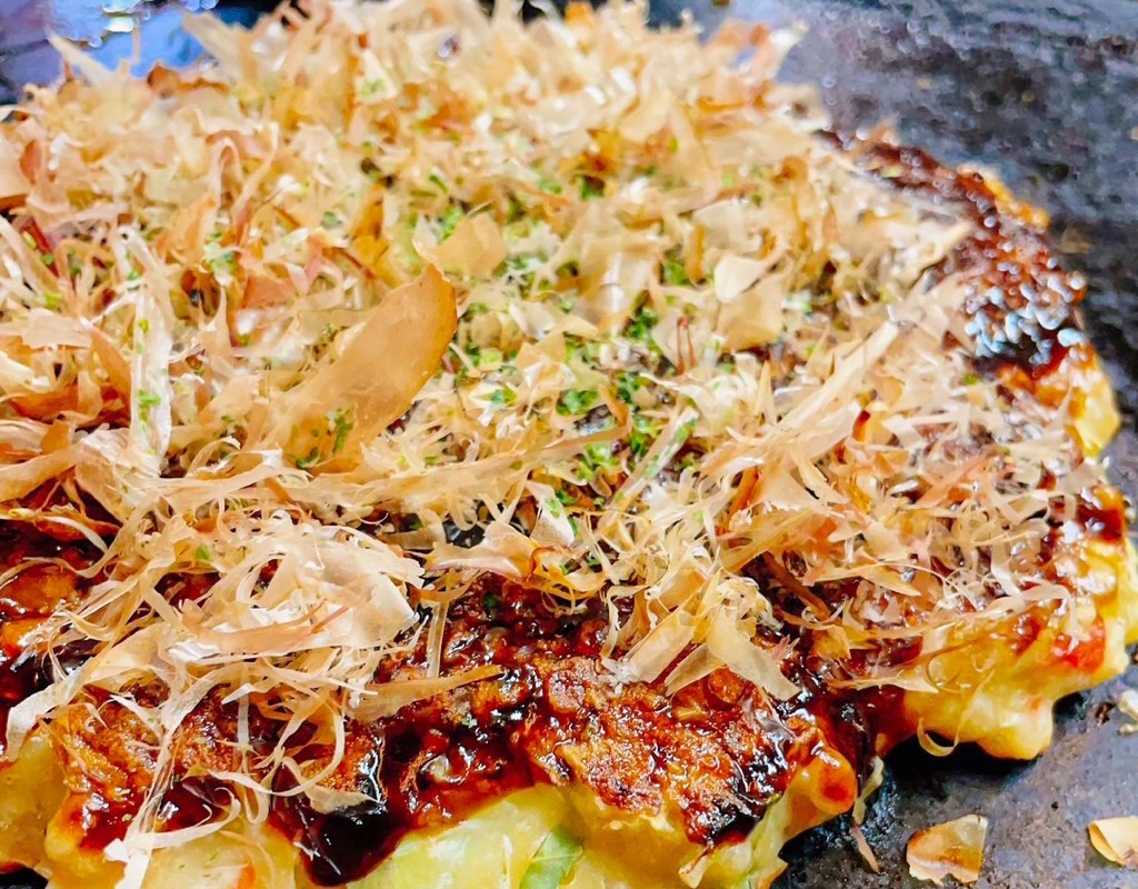 焼肉・お好み焼き おかめ