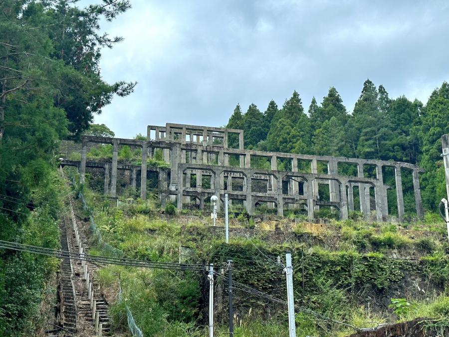 鉱山選鉱場跡