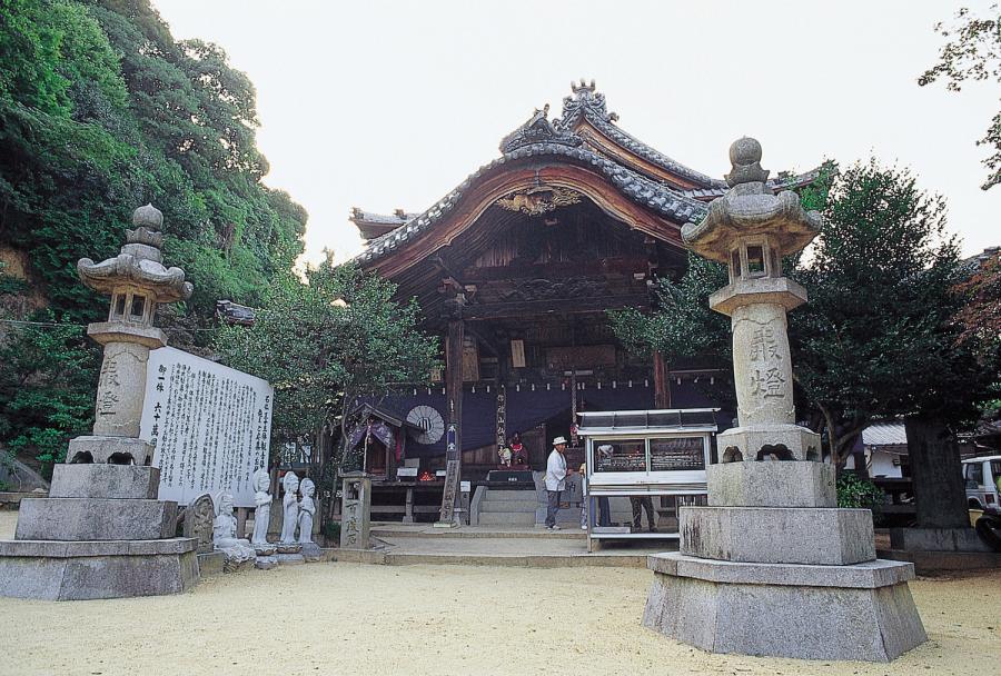 仙遊寺（四国霊場58番札所）