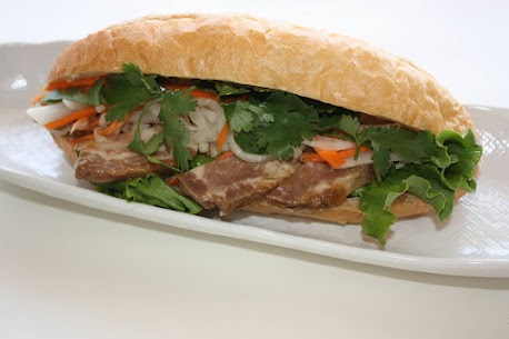 バインミー専門店カムオンカフェ