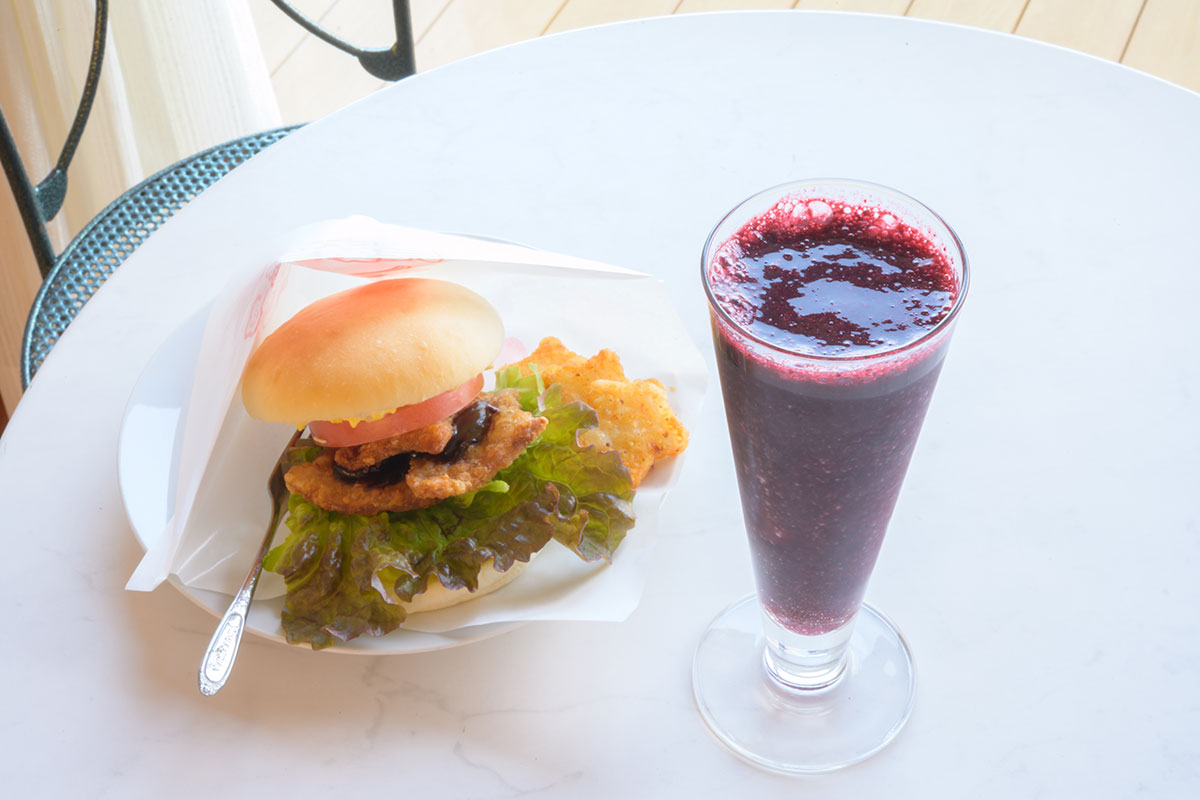 香り会館（体験とティーハウスハーブレンド）